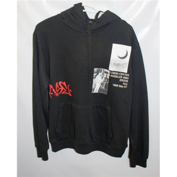 MENS M FOREVER 21 BLACK HOODIE