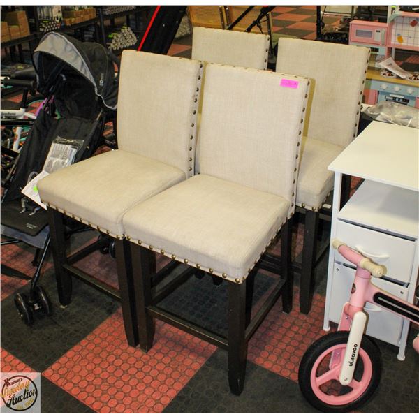 SET OF 4 BONTRAGER NAILED TRIM LINEN DINING CHAIRS