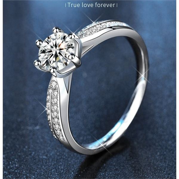 1 CT GRA CERTIFIED ROUND BRILLIANT MOISSANITE