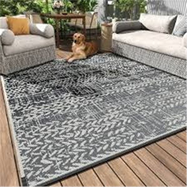 NEW OUTDOOR RUG 8 X 10" WATERPROOF CARPET REVERSIB