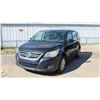 Image 1 : 2010 VOLKSWAGON ROUTAN VAN