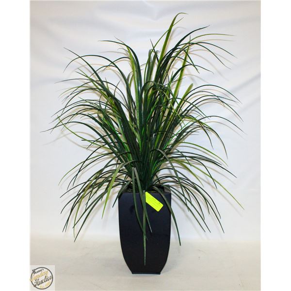 LARGE ARTIFICIAL PLANT IN POT,29 INCHES POT+PLANT