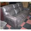Image 1 : LAZY BOY 3 CUSHION COUCH W/2 RECLINING SEATS
