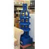 Image 1 : DISPLAY STAND 4 TIER 22" X 22" X 74" MULTI-USE