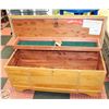 Image 1 : GENUINE VINTAGE LANE CEDAR CHEST 46" X 17" X 21"