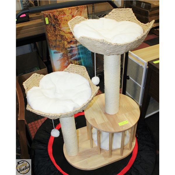 NEW ASSEMBLED SMALL CAT BED SCRATCHING POST H-39"
