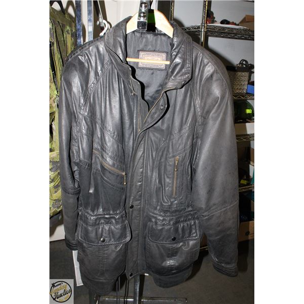 DINNO GALLUCCI SIZE LARGE LEATHER JACKET