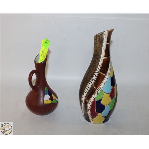 2 CERAMIC VASES 1 TALL + 1 SHORT (IMMITATED WOOD+