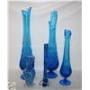Image 1 : ALL BLUE ART GLASS COLLECTION OF 4 VASES