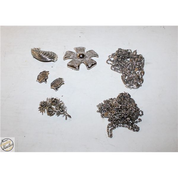 1 NECKLACE, 3 PINS, 1 SET CLIP-ON EARRINGS