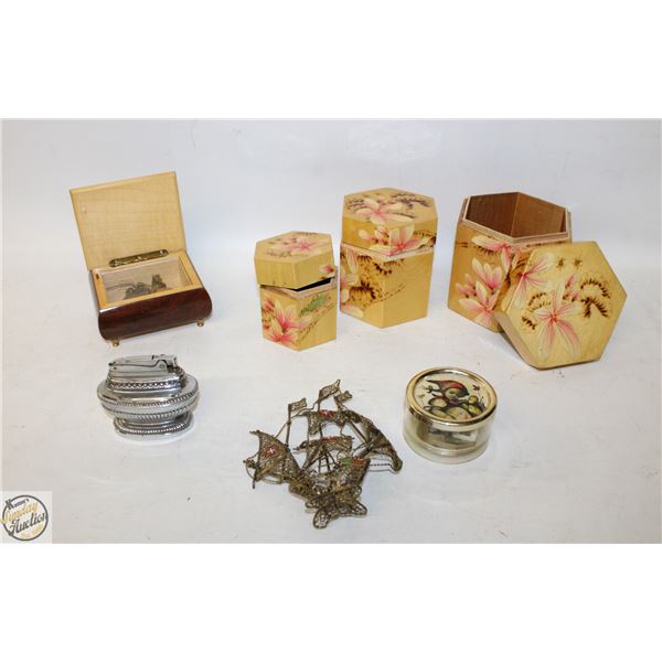 BOX WITH STACKABLE BOXES - PINK FLORAL WOOD