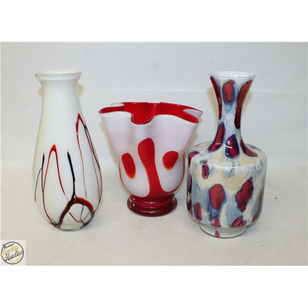 3 DIFFERENT ART GLASS/POTTERY VASES
