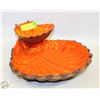 Image 1 : USA CHIP+DIP SHELL DISH CALIFORNIA CHIP+DIP ORANGE
