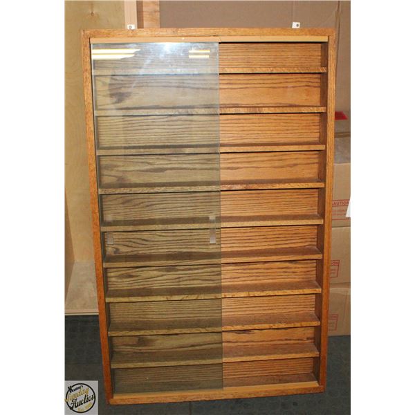 DISPLAY CASE H-41" W-25.25" D-4"