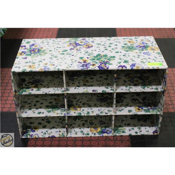 DECORATIVE SHOE HOLDER 9 HOLE