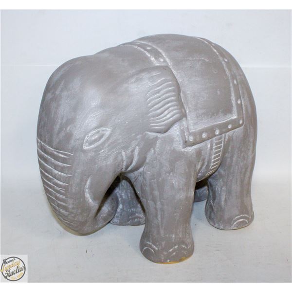 LARGE HEAVY DECORATIVE RESIN ELEPHANT 13X12 INCHES