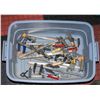 Image 1 : LIDDED TOTE OF ASSORTED CLAMPS