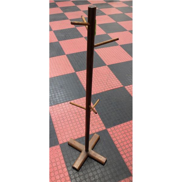 SOLID WOOD COAT RACK H-48"