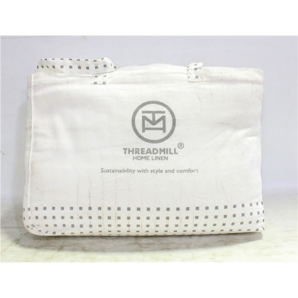 THREADMILL 100% COTTON QUEEN SIZE WHITE BLANKET