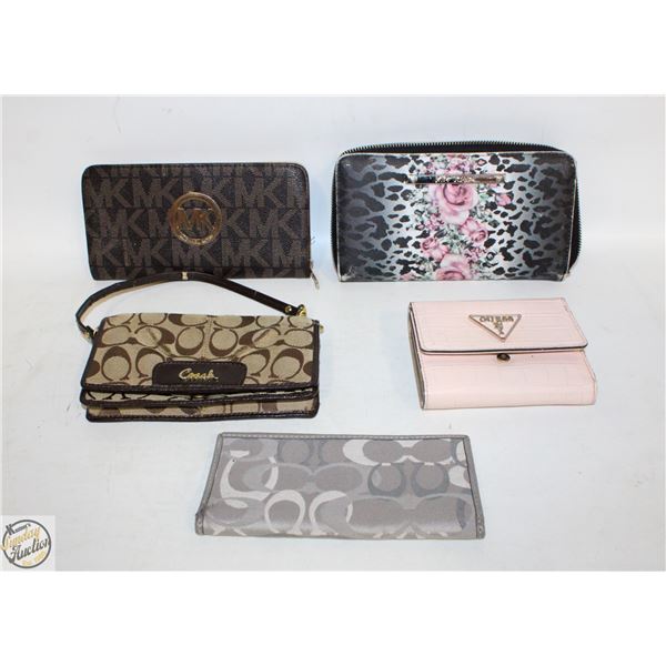 REPLICA WALLETS ETC + BETSY JOHNSON WALLETS