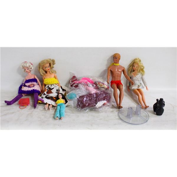 BOX OF BARBIE DOLLS WITH KEN