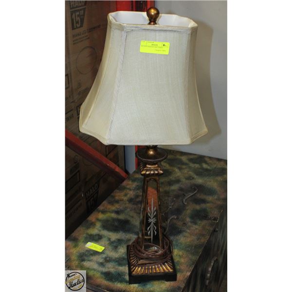 ETCHED MIRROR SIDE TABLE