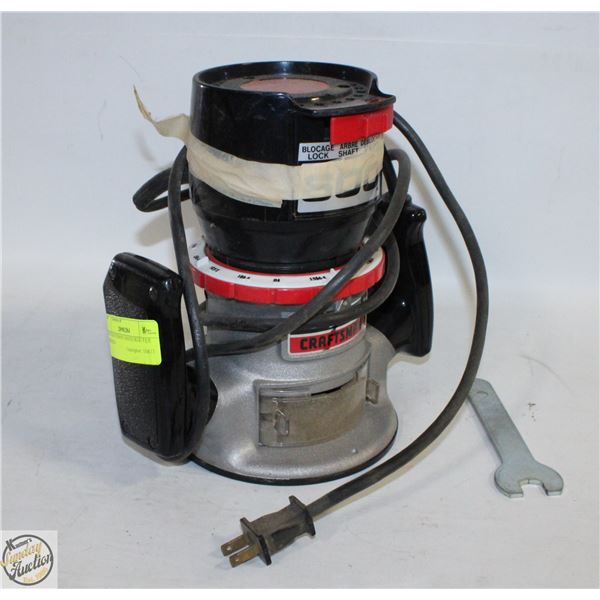 ONE CRAFTSMAN HAND ROUTER POWERED