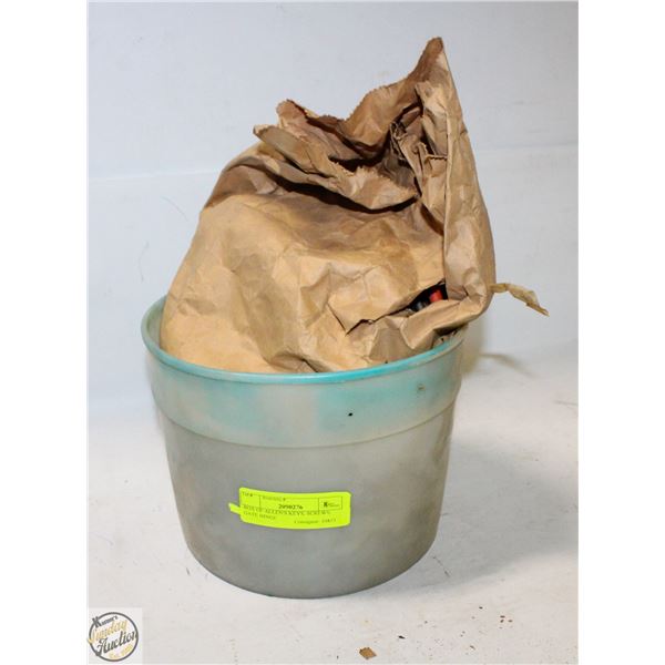 BOX OF ALLEN'S KEYS, SCREWS, GATE HINGE