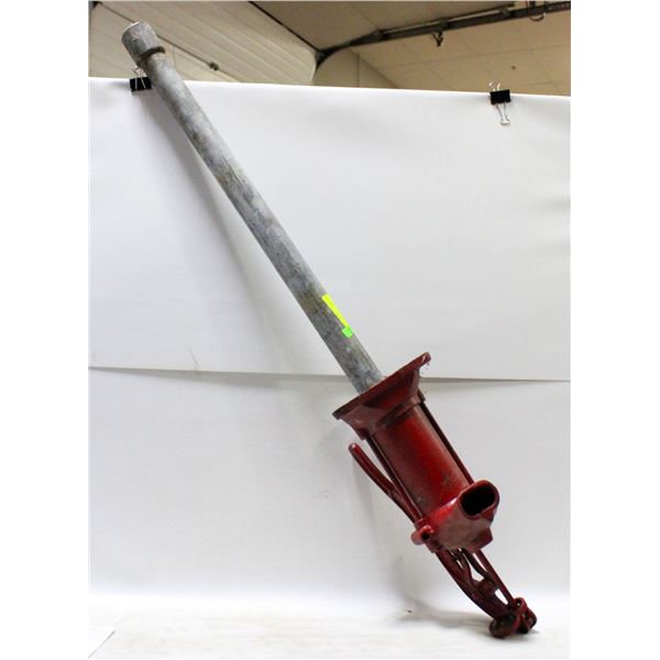 ANTIQUE KENDALLVILLE MANUAL WATER PUMP