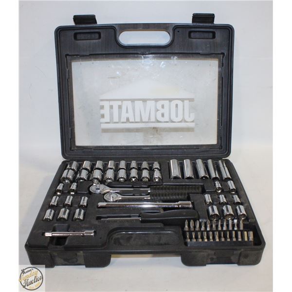 ONE BF GOODRICH P235 /75R15