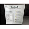 Image 4 : 1 Cuisinart Compact 2-Slice Thick and Thin Toaster - New