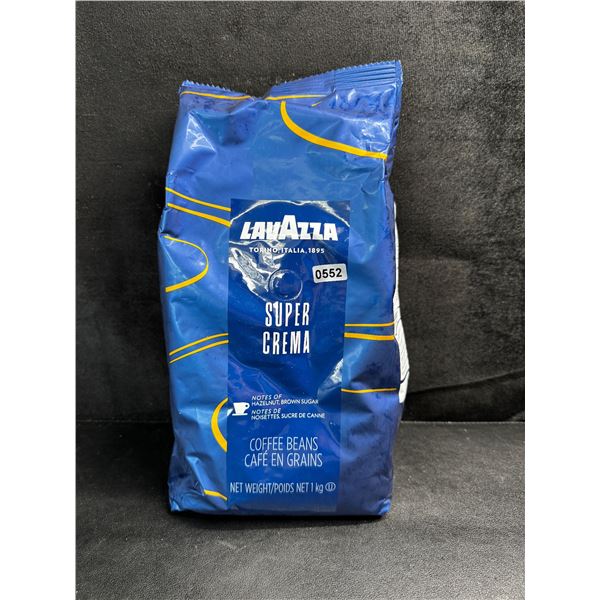 1 1KG Bag of Lavazza Super Crema Coffee Beans with Notes of Hazelnut and Brown Sugar - New