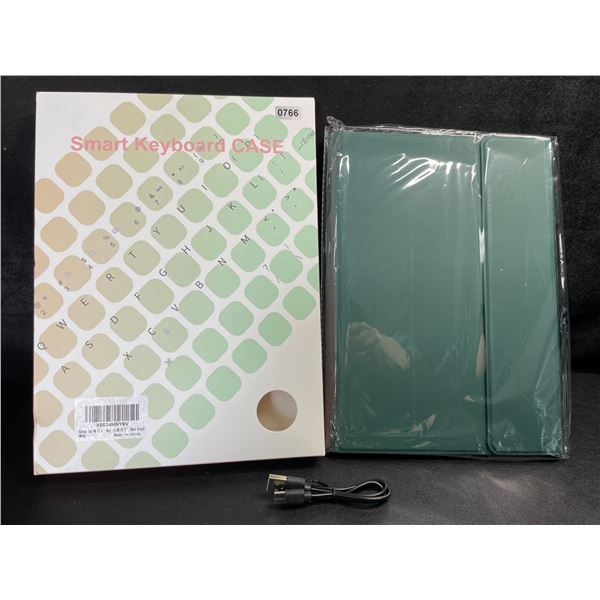 1 Smart Bluetooth Keyboard Case for Galaxy Tab A8 10.5" - Green - Brand New