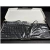 Image 3 : 1 Adesso Slim Touch 270 Wired PC Keyboard with Integrated TouchPad -New