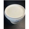 Image 2 : 1 Tub of Sodium Percarbonate (4lb) by Amriel & Co; Treats Tough Laundry Stains - New