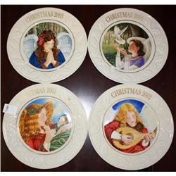 4 Collectible Christmas Plates