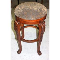 1 Antique Style Stool