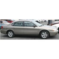 2004 Ford Taurus