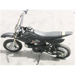 2005 SSR SR 701B DIRT BIKE