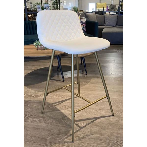 BNIB Swan Group of 4 Bar Chair - White Leather Bar Chair Set - Retails: $916