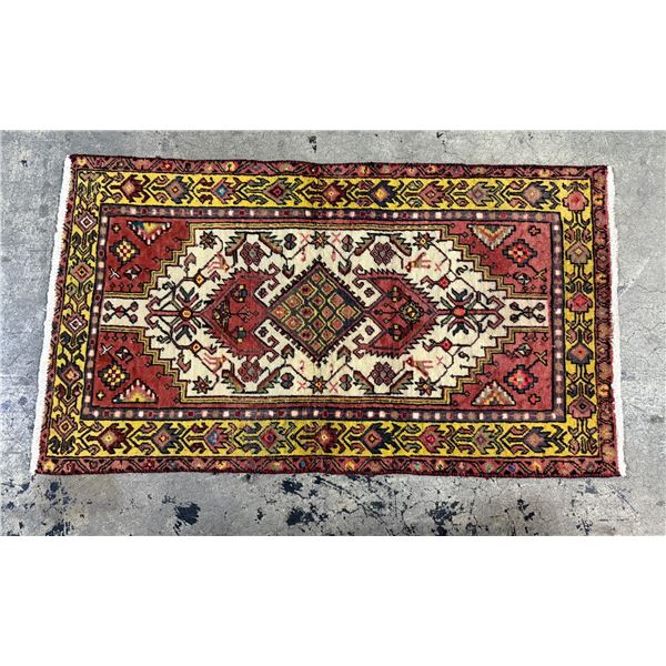 DAH High Quality Persian Genuine Hand-knotted Rug, 55.5  x 30 