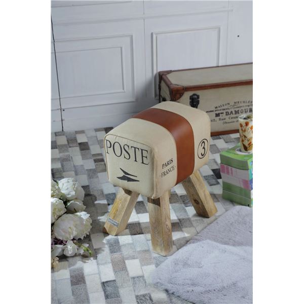 DAH - BNIB Billy Short  Poste  Canvas Stool - 14.2x11.9x18.6 in - Retails: $350