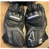 Image 2 : ILM Helmet w/SP8 Gloves (Gloves Eur Size L - Helmet Size M)
