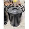 Image 3 : Group of 2 Garbage Cans