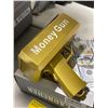 Image 2 : Gold "Money Gun" Cash Launcher with Prop Bills
