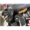 Image 3 : Large Group of Mostly Boxing, Fighting & Baseball Gloves