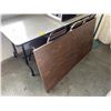 Image 4 : Folding Tables & Chairs