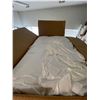 Image 2 : Tyvek Boots - Approx. 600
