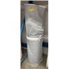 Image 1 : Tyvek Sanitary Roll