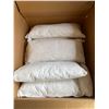 Image 2 : Group - 3"x96" Absorbent Socks (x20/Case) - 18x18" Oil Absorbent Pillows (x10 / Case)